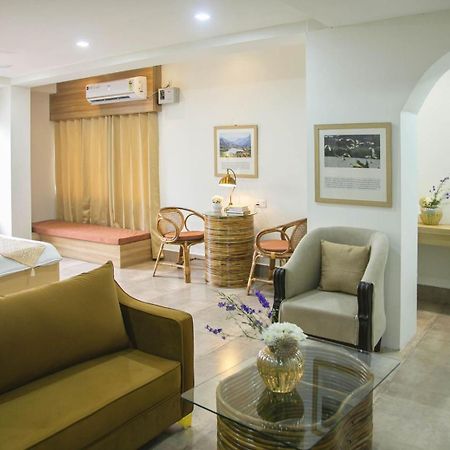 Hotel Lake Shilloi Dimāpur 외부 사진