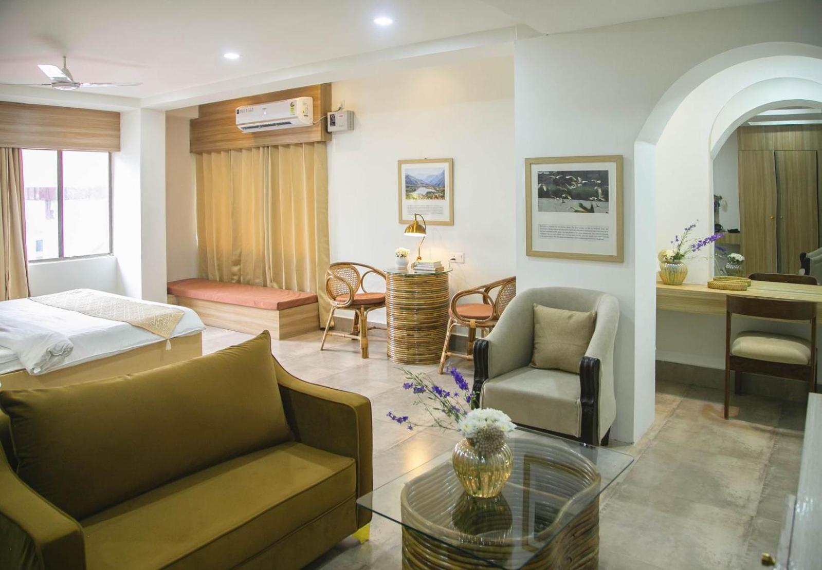 Hotel Lake Shilloi Dimāpur 외부 사진