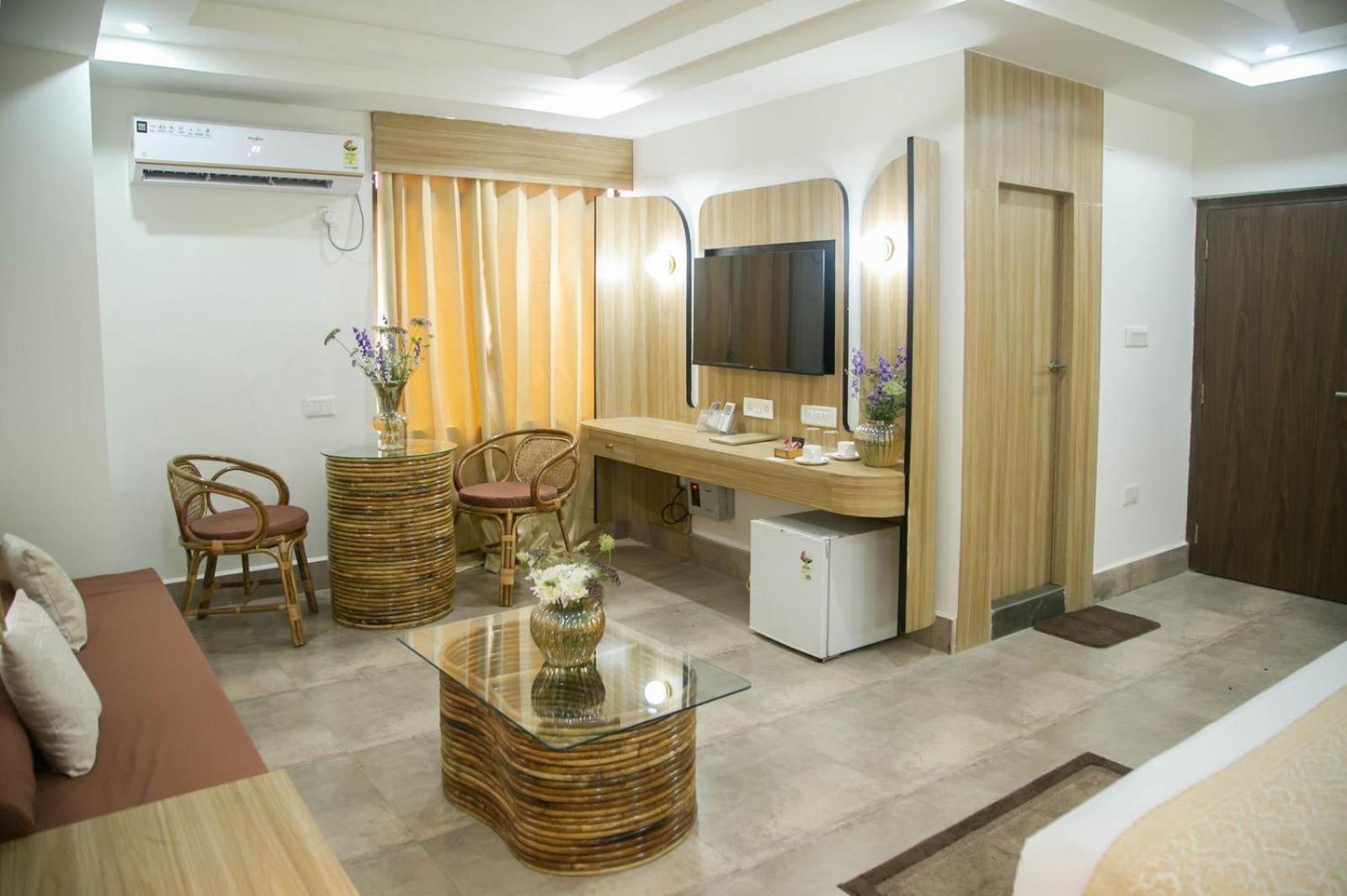 Hotel Lake Shilloi Dimāpur 외부 사진